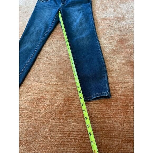 WALLFLOWER FLIRTY CURVY HIGH RISE women jeans - Picture 5 of 8